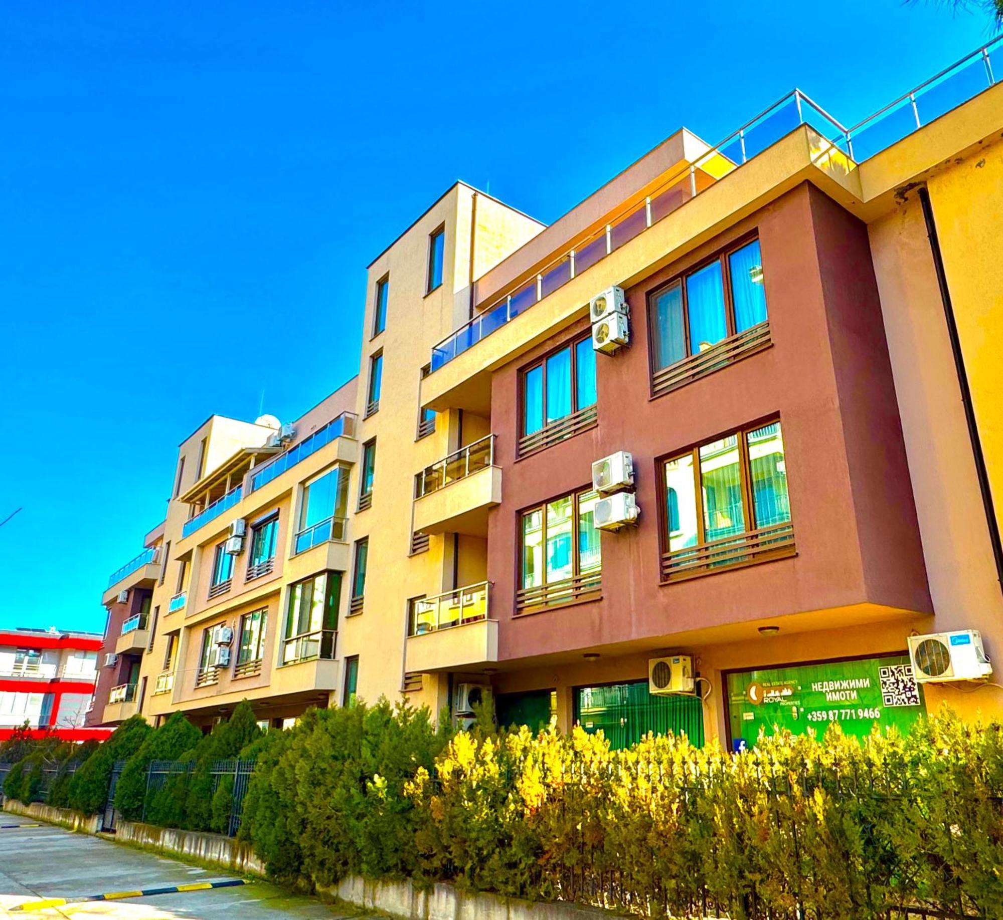 Sea Sun Holiday Apartments Pantai Sunny Bagian luar foto